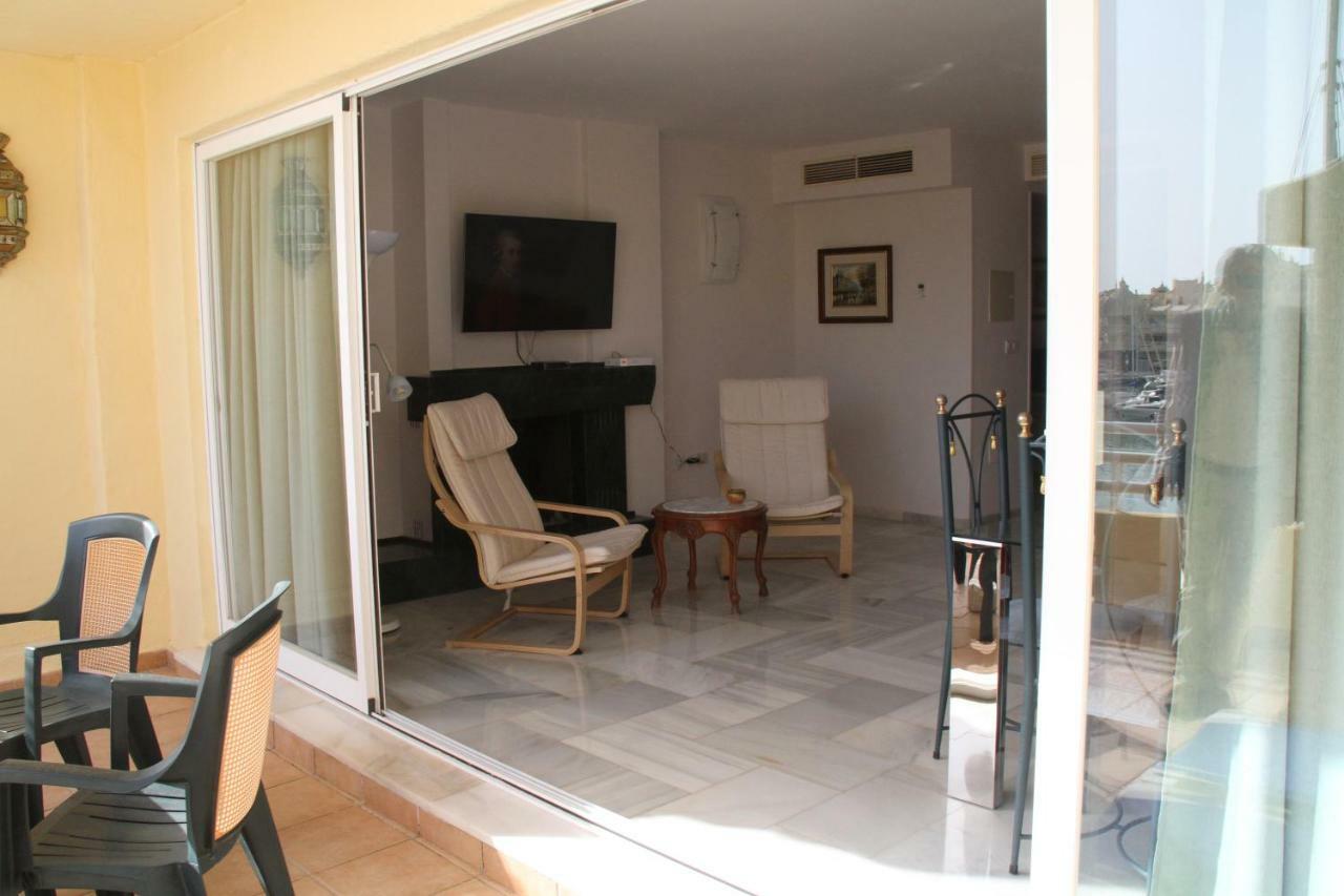 Apartamento En Puerto Marina B32 Benalmádena Kültér fotó
